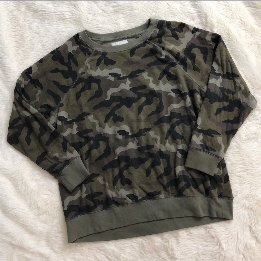 On Hold For @mistisummers